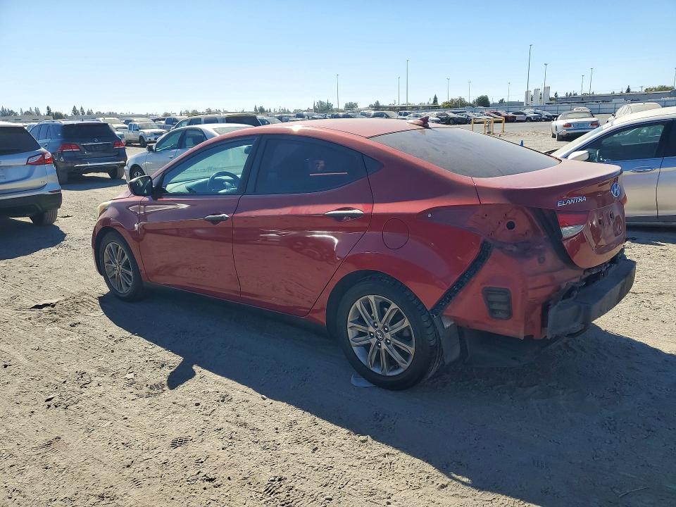 Снимка 2 от търг – 2016 HYUNDAI ELANTRA с VIN KMHDH4AE4GU619792