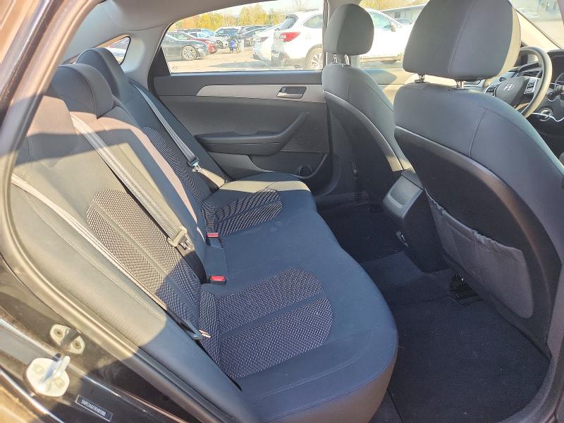 Photo 10 from auction – 2019 HYUNDAI SONATA with VIN 5NPE24AF7KH811388