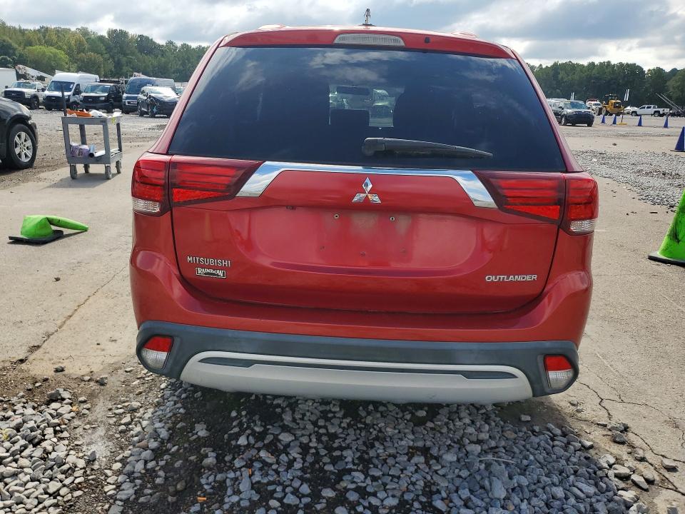 Снимка 6 от търг – 2019 MITSUBISHI OUTLANDER с VIN JA4AD2A37KZ029310