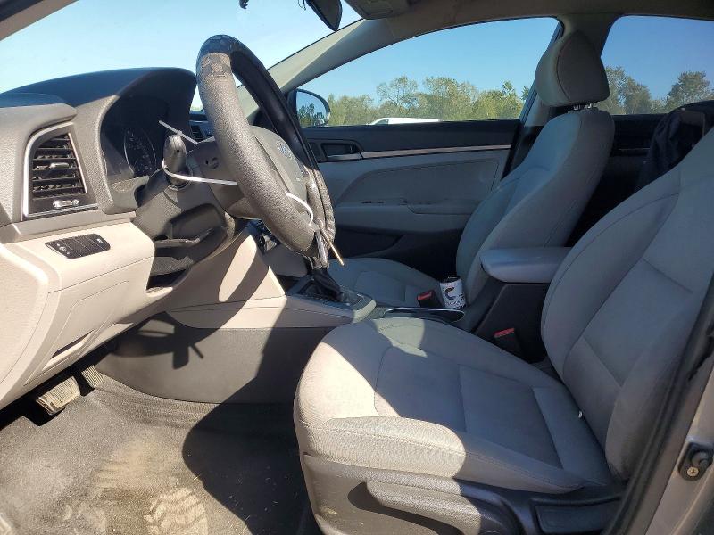 Снимка 7 от търг – 2017 HYUNDAI ELANTRA с VIN KMHD74LF5HU116511