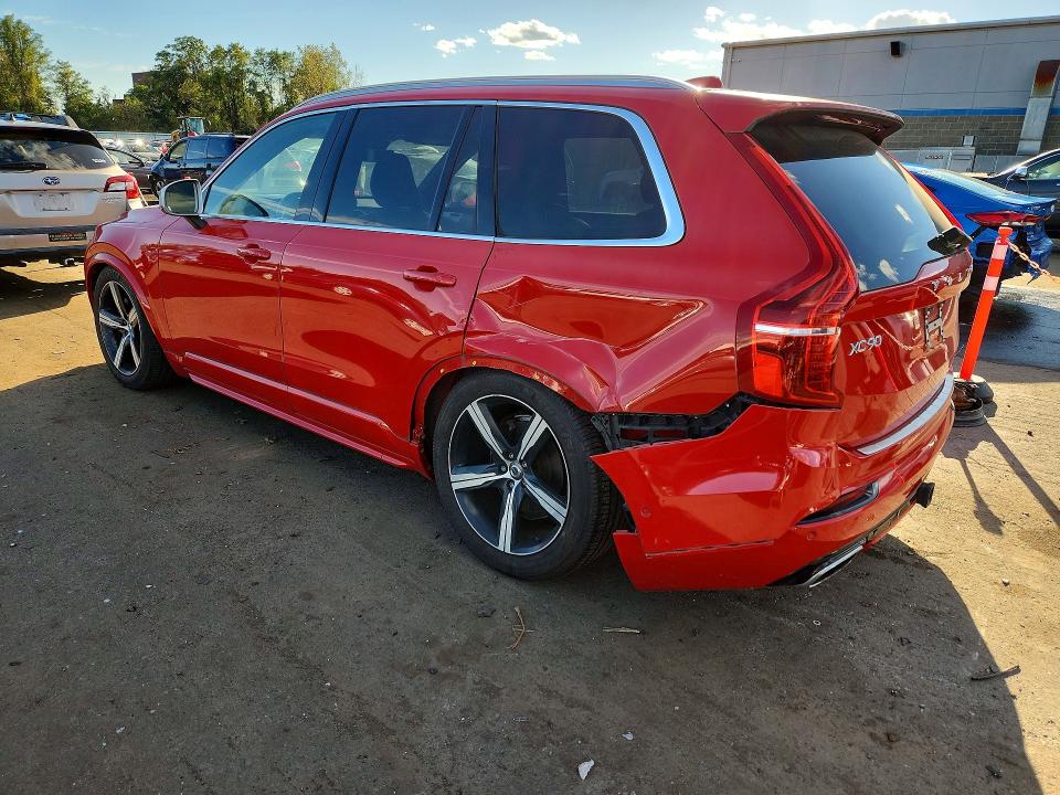 Zdjęcie 2 z aukcji – 2017 VOLVO XC90 z VIN YV4A22PM7H1105365