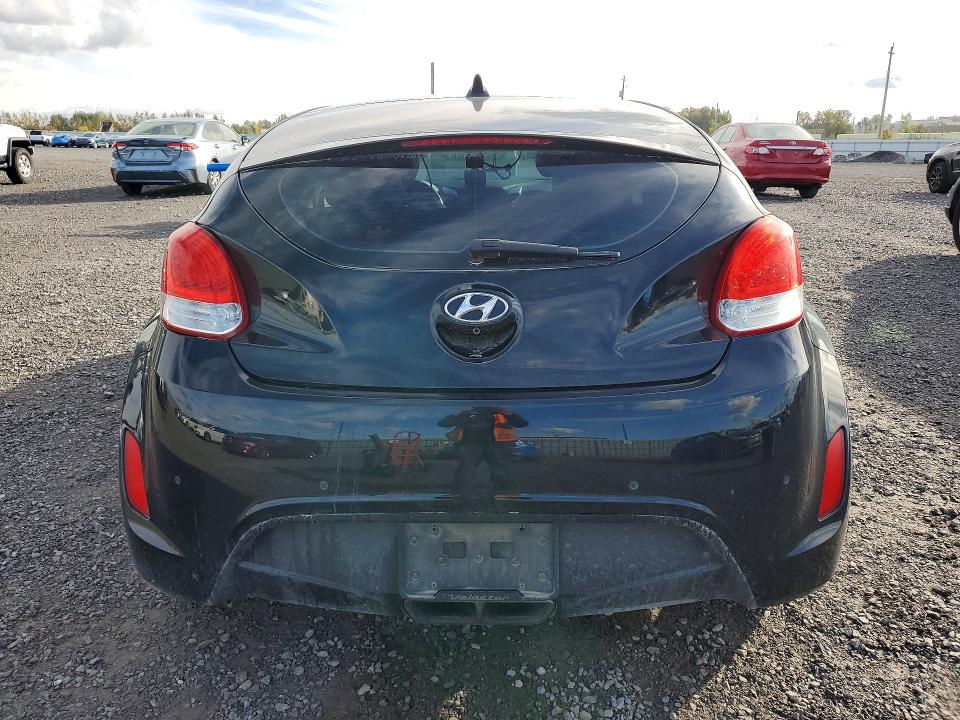 Снимка 6 от търг – 2014 HYUNDAI VELOSTER с VIN KMHTC6AD8EU190179