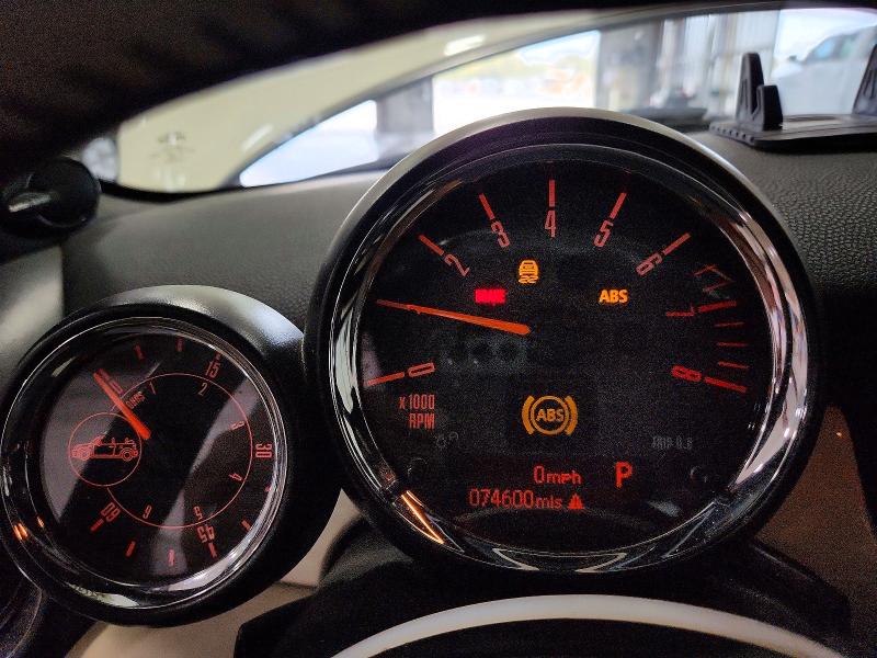 صورة رقم 9 من المزاد - 2015 MINI COOPER مع VIN WMWZP3C5XF2A91593