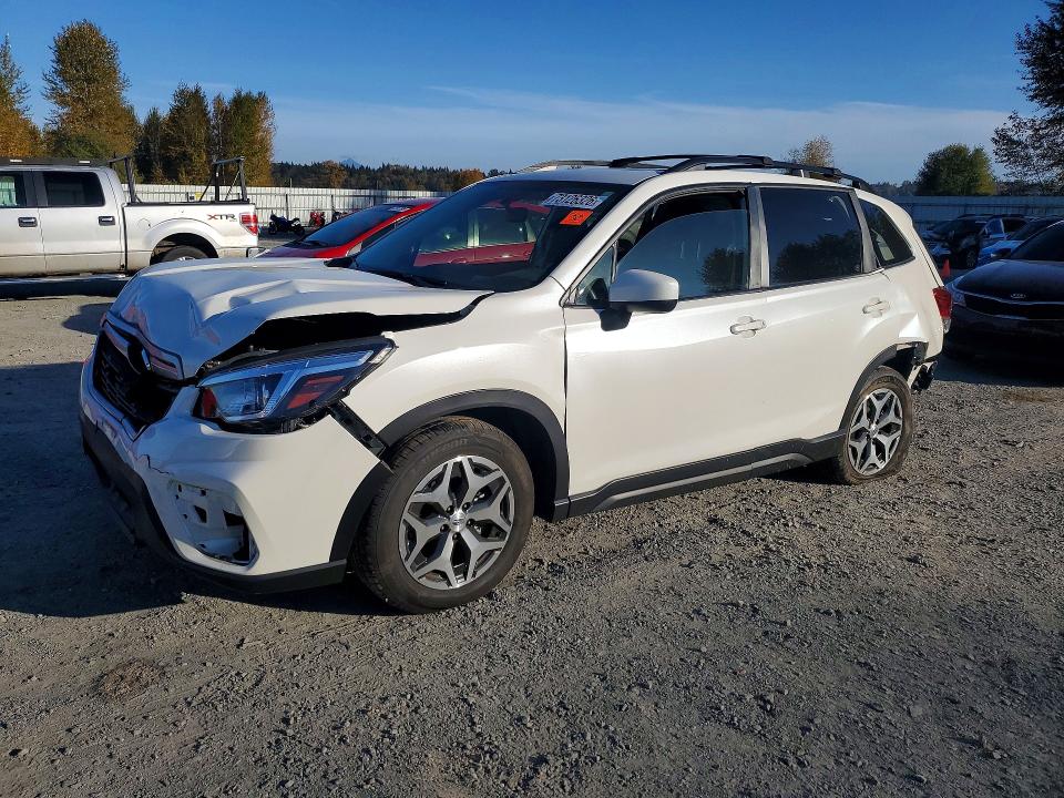 SUBARU FORESTER 2019 с VIN JF2SKAGC9KH473314 - Снимка от търг