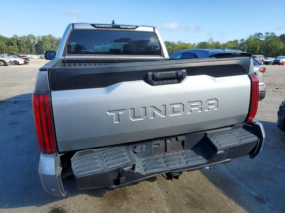 Снимка 6 от търг – 2024 TOYOTA TUNDRA с VIN 5TFLA5DB8RX211776