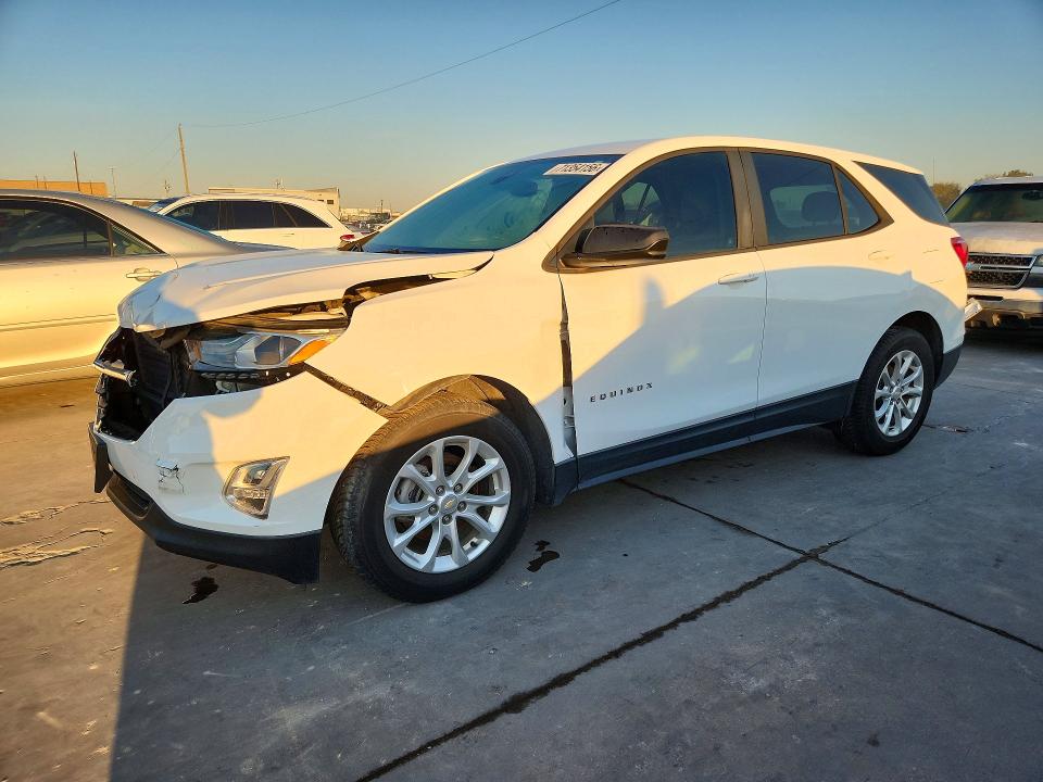 CHEVROLET EQUINOX 2020 with VIN 2GNAXHEVXL6166127 - Photo from auction