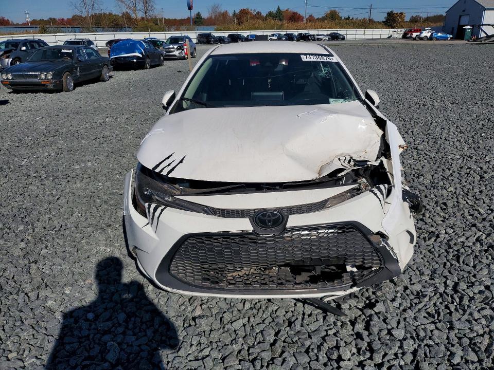 Снимка 5 от търг – 2021 TOYOTA COROLLA с VIN JTDEPMAE8MJ174045