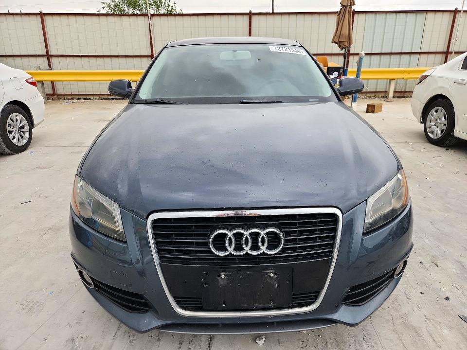 Снимка 5 от търг – 2011 AUDI A3 с VIN WAUKEAFM6BA019432