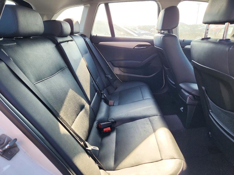 Photo 11 from auction – 2015 BMW X1 with VIN WBAVM1C57FVW58009