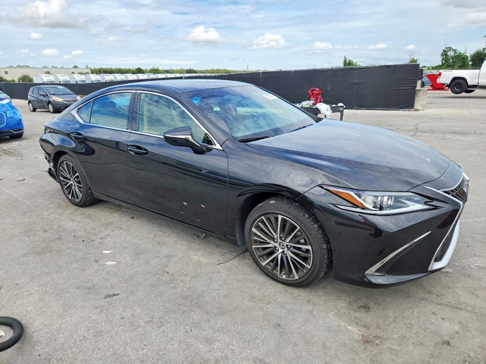 Zdjęcie 4 z aukcji – 2025 LEXUS ES 350 z VIN 58ADZ1B19SU207196