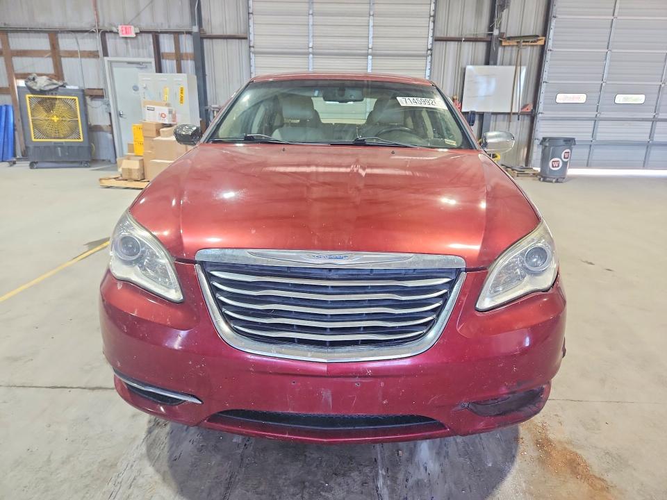 Photo 5 from auction – 2013 CHRYSLER 200 with VIN 1C3CCBCG2DN505799