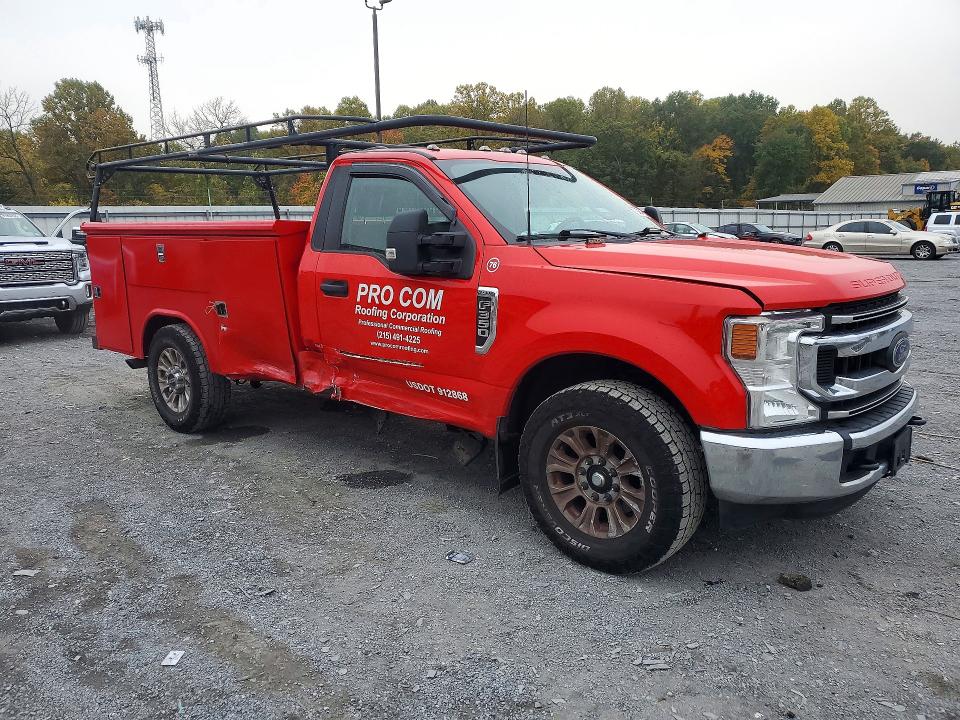 Снимка 4 от търг – 2021 FORD F350 с VIN 1FDRF3E69MED60716