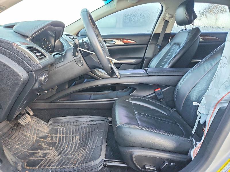 Снимка 7 от търг – 2015 LINCOLN MKZ с VIN 3LN6L2J9XFR612527