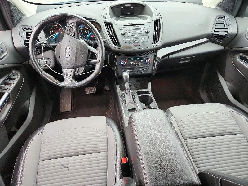 صورة رقم 8 من المزاد - 2017 FORD ESCAPE مع VIN 1FMCU0GD6HUE92107