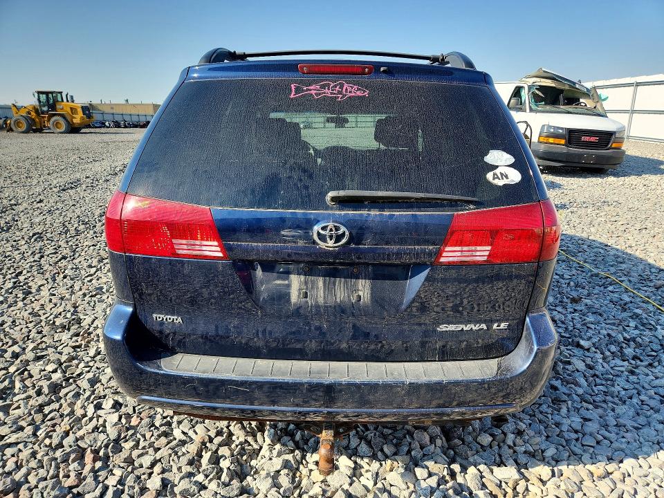 Снимка 6 от търг – 2004 TOYOTA SIENNA с VIN 5TDZA23C64S155662