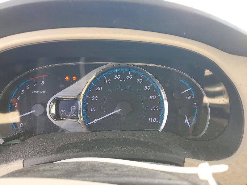 Photo 9 from auction – 2014 TOYOTA SIENNA with VIN 5TDYK3DC1ES433043