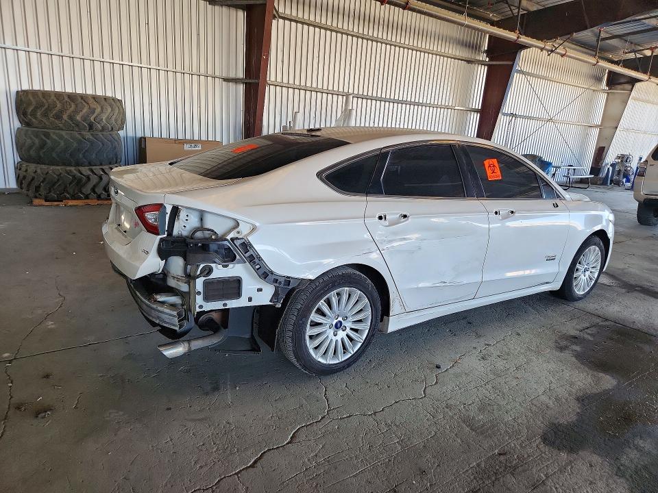 Photo 3 from auction – 2013 FORD FUSION with VIN 3FA6P0PUXDR235516