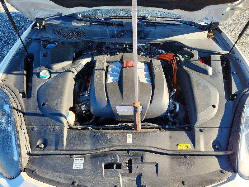 صورة رقم 12 من المزاد - 2017 PORSCHE CAYENNE مع VIN WP1AE2A27HLA75594