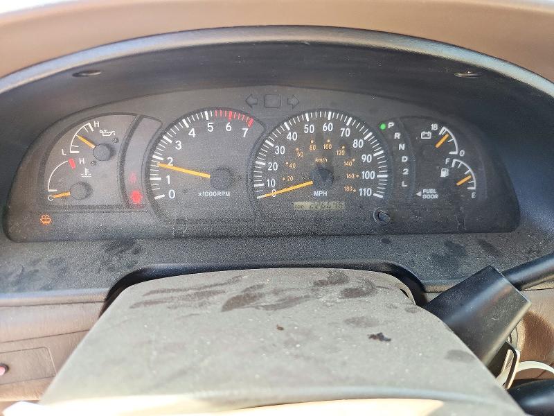 Photo 9 from auction – 2004 TOYOTA TUNDRA with VIN 5TBRT341X4S453704