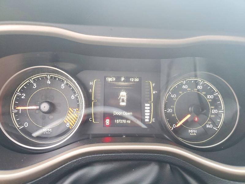 Photo 9 from auction – 2014 JEEP CHEROKEE with VIN 1C4PJMCS2EW152513