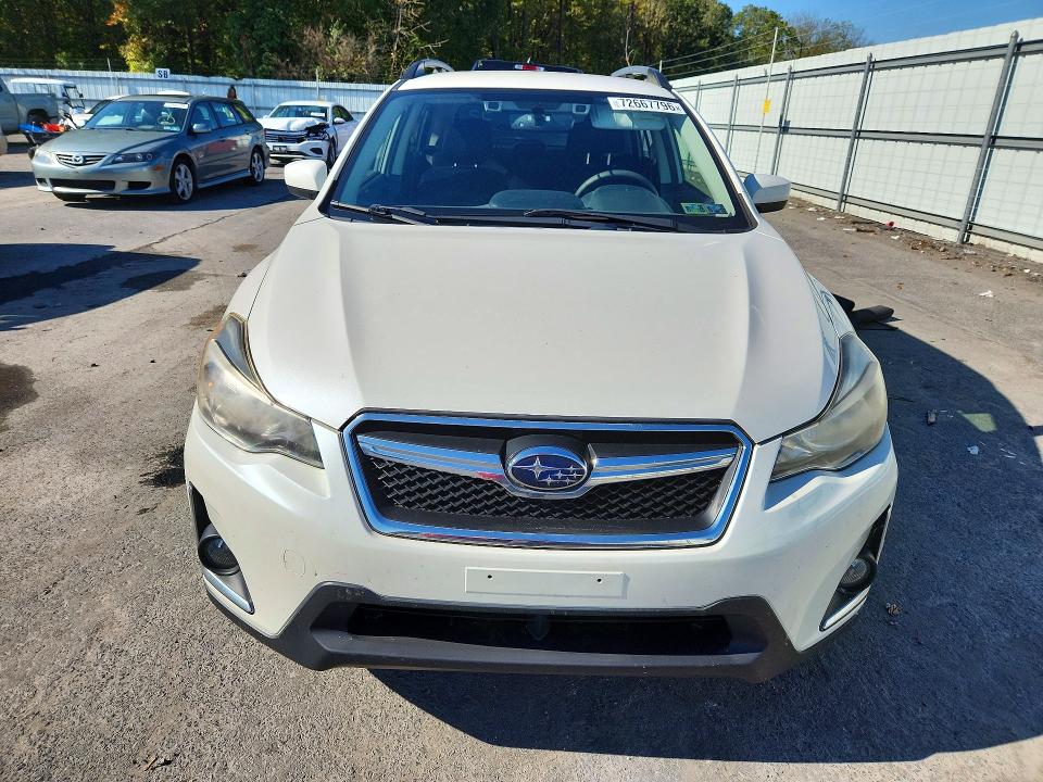 Снимка 5 от търг – 2017 SUBARU CROSSTREK с VIN JF2GPADC9H8245866