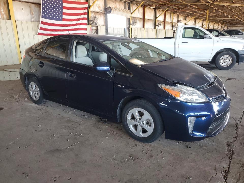 Photo 4 from auction – 2013 TOYOTA PRIUS with VIN JTDKN3DU7D1626623