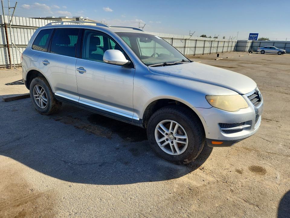 Снимка 4 от търг – 2008 VOLKSWAGEN TOUAREG 2 с VIN WVGBE77L68D040473