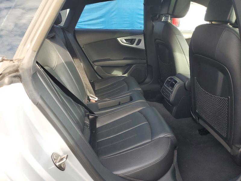 Снимка 10 от търг – 2012 AUDI A7 с VIN WAUYGAFC4CN130468