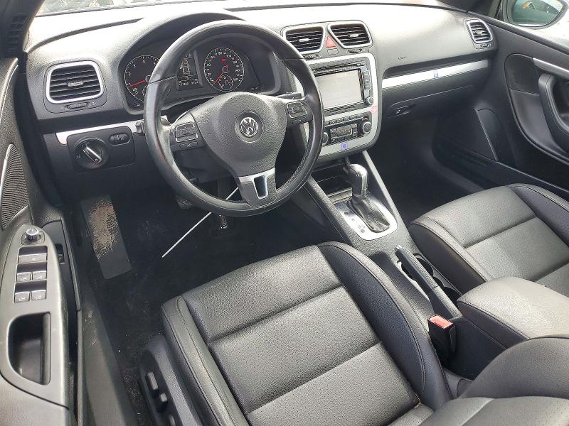 Фото 8 с аукциона – 2012 VOLKSWAGEN EOS с VIN WVWBW7AH2CV002585
