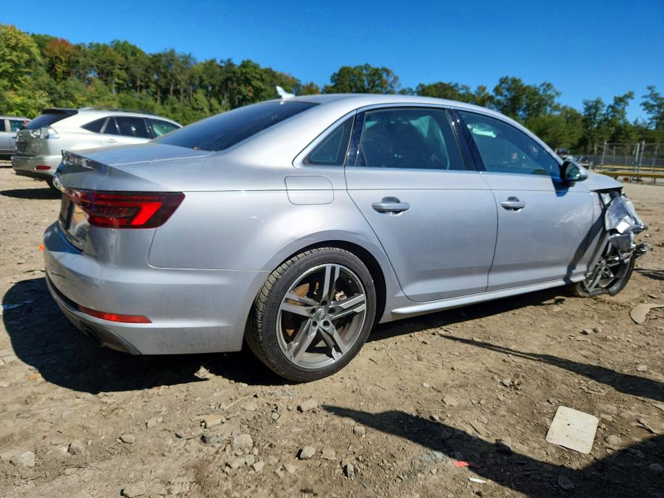 Photo 3 from auction – 2018 AUDI A4 with VIN WAUENAF4XJA201002