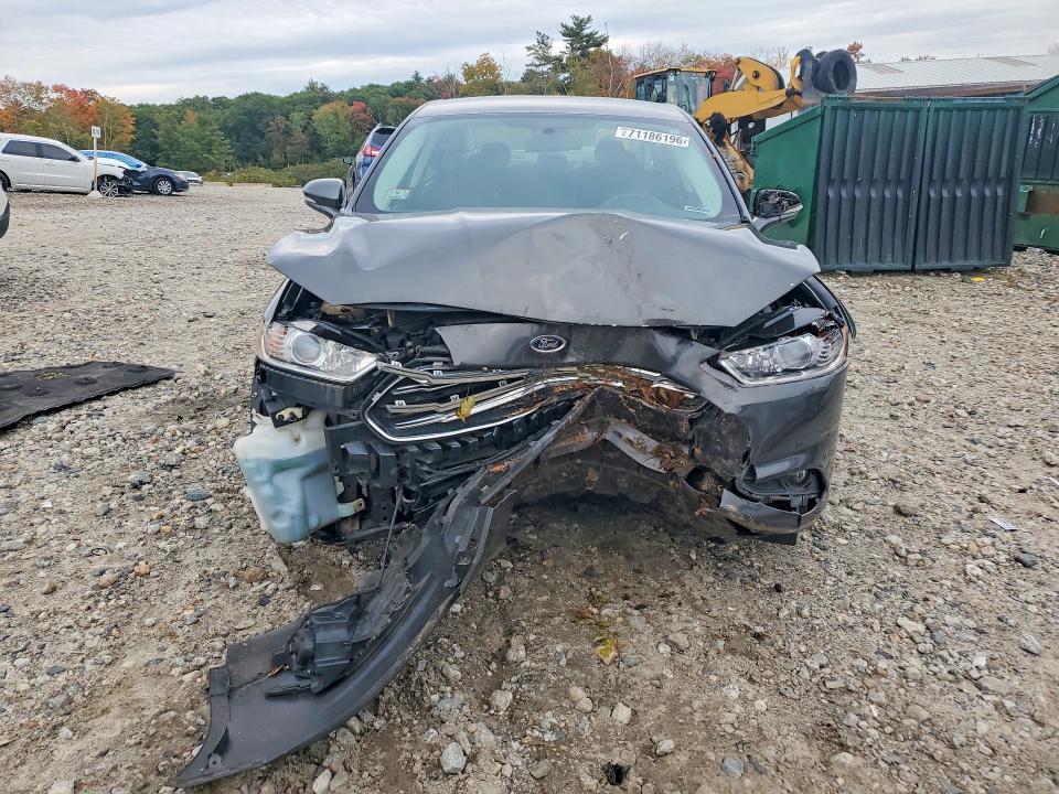 Zdjęcie 5 z aukcji – 2016 FORD FUSION z VIN 3FA6P0H7XGR290433