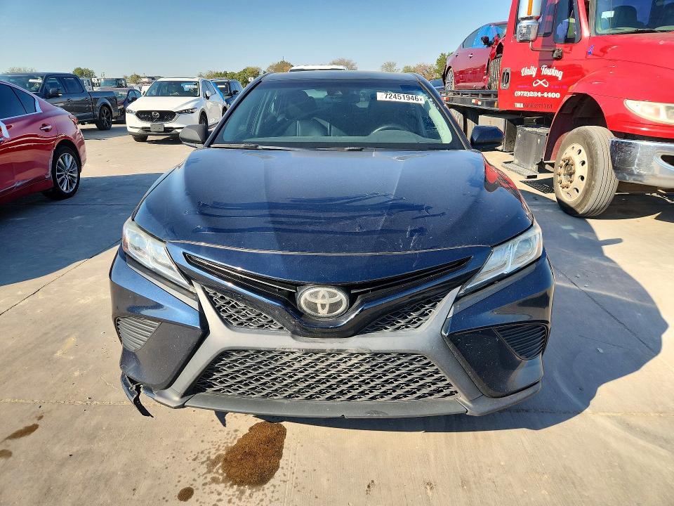 Снимка 5 от търг – 2020 TOYOTA CAMRY с VIN 4T1G11AK1LU877199