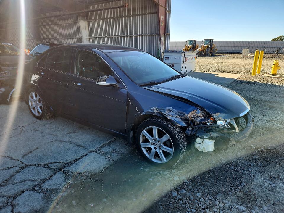 Снимка 4 от търг – 2004 ACURA TSX с VIN JH4CL96964C043369