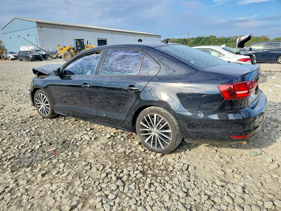 Снимка 2 от търг – 2017 VOLKSWAGEN JETTA с VIN 3VWD17AJ3HM306811