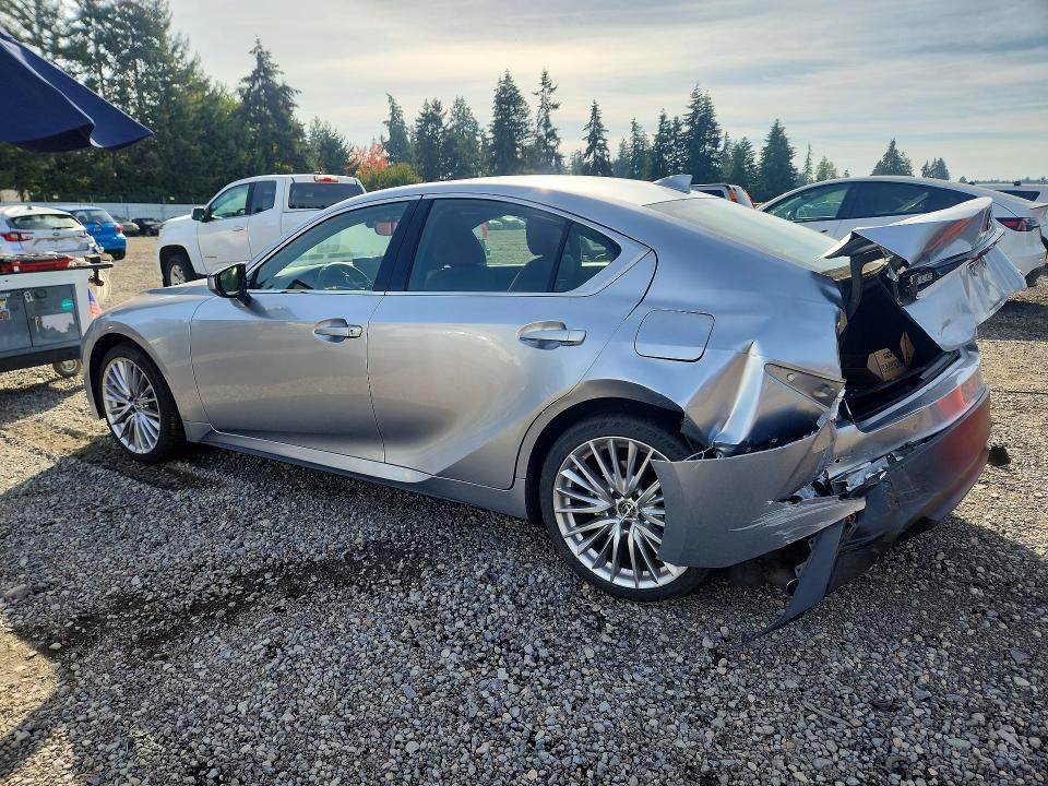 Фото 2 с аукциона – 2022 LEXUS IS с VIN JTHD81F29N5049957