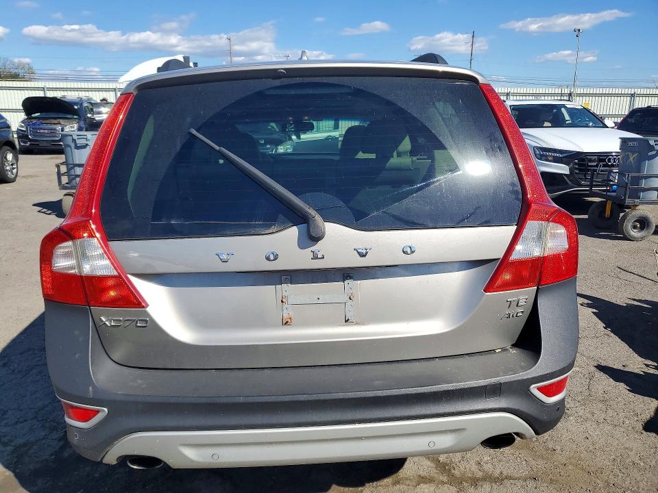 Foto 6 de la subasta – 2011 VOLVO XC70 con VIN YV4902BZ0B1116419