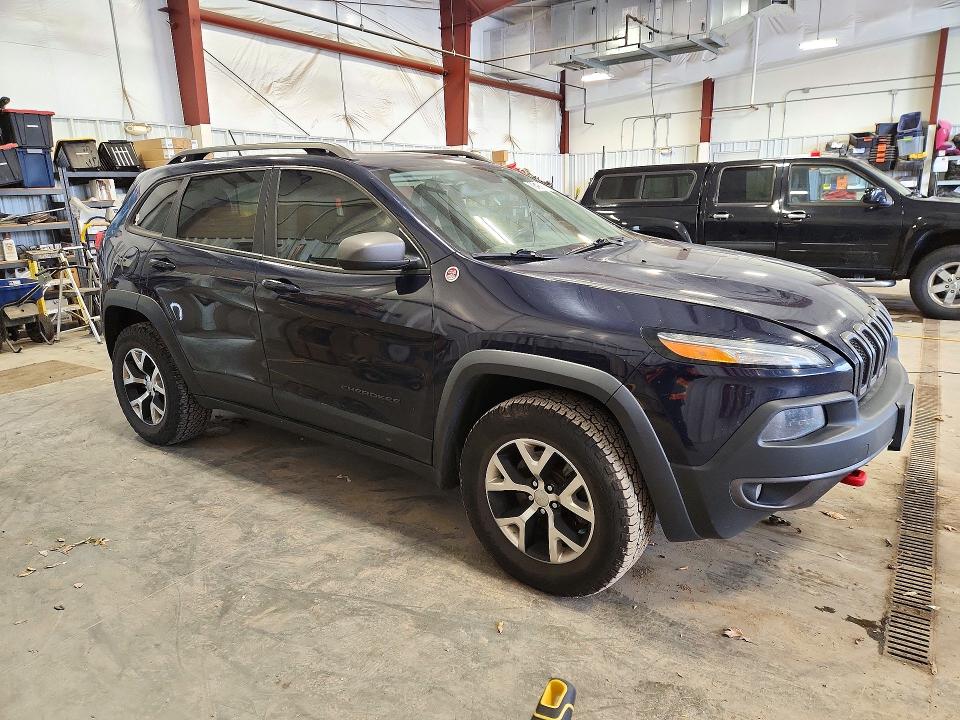 Zdjęcie 4 z aukcji – 2015 JEEP CHEROKEE z VIN 1C4PJMBS1FW648034