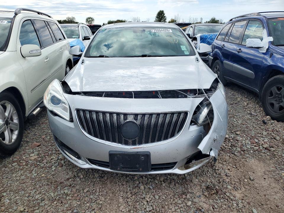 Photo 5 from auction – 2016 BUICK REGAL with VIN 2G4GK5EX8G9204052