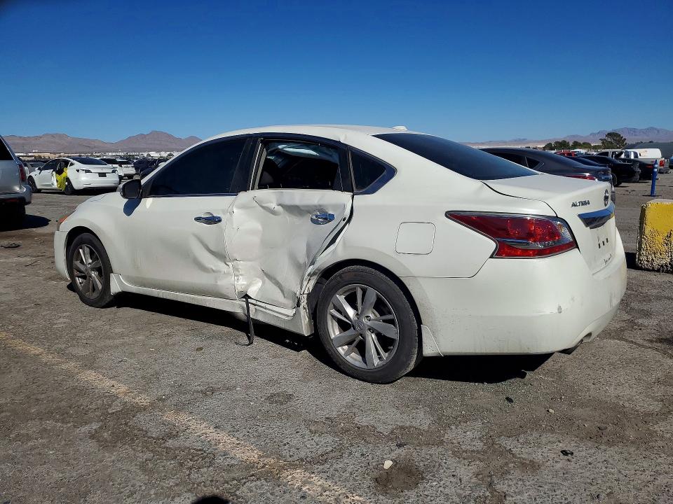 Photo 2 from auction – 2015 NISSAN ALTIMA with VIN 1N4AL3AP4FC422472