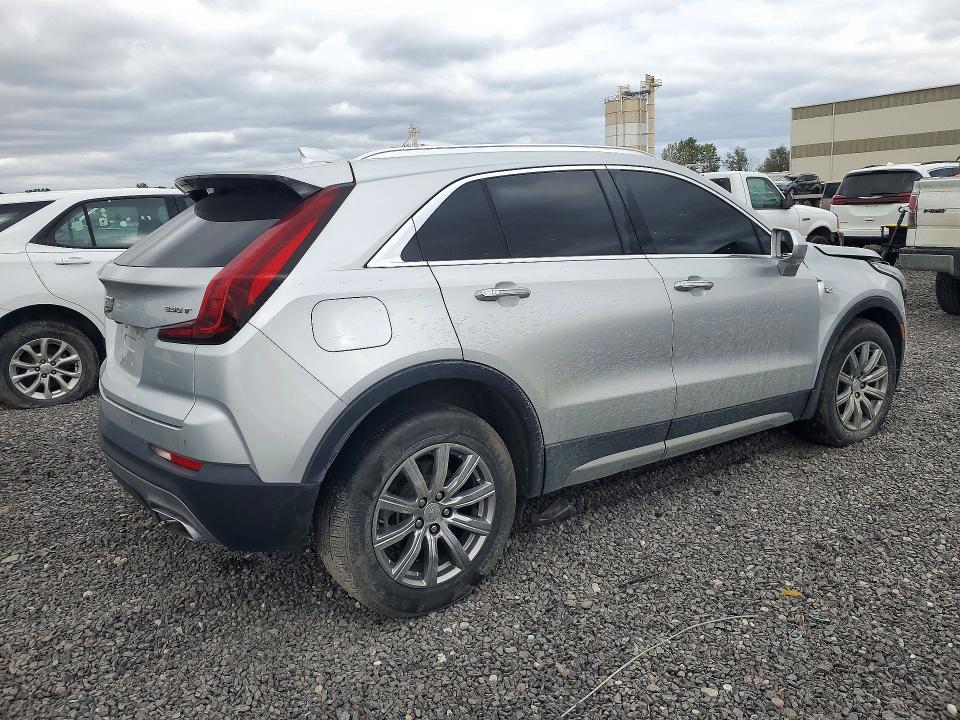 Photo 3 from auction – 2020 CADILLAC XT4 with VIN 1GYFZDR4XLF023262