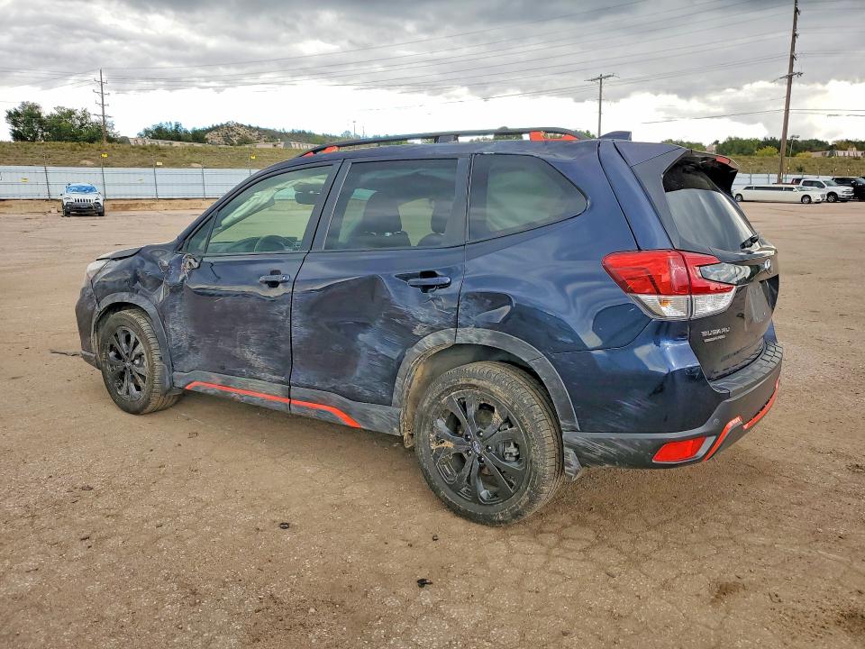Снимка 2 от търг – 2021 SUBARU FORESTER с VIN JF2SKARC6MH506088