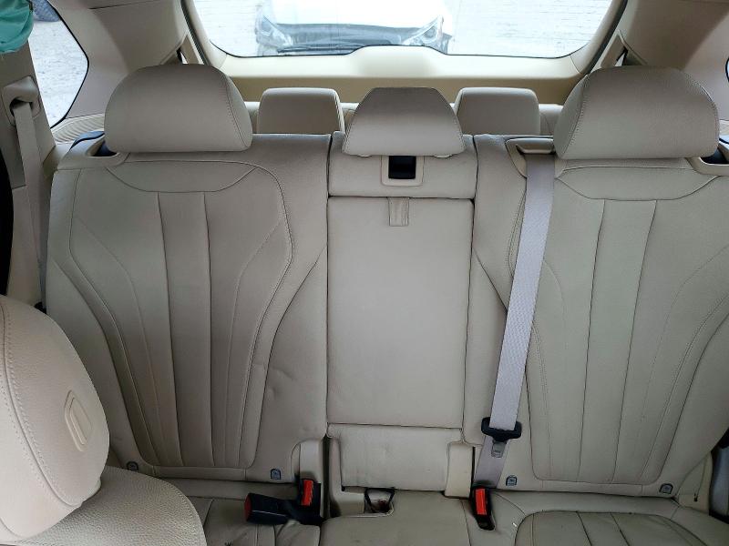 Photo 10 from auction – 2015 BMW X5 with VIN 5UXKR0C58F0P16691