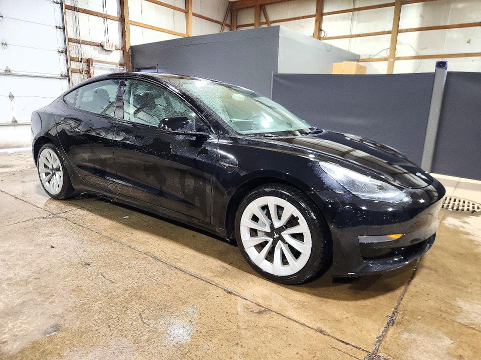 Photo 4 from auction – 2022 TESLA MODEL 3 with VIN 5YJ3E1EA3NF289972