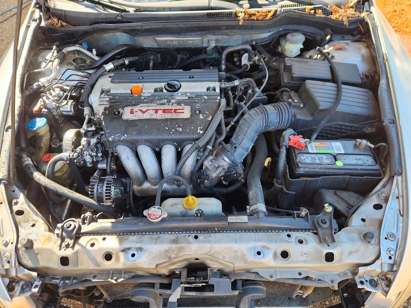 Снимка 11 от търг – 2005 HONDA ACCORD с VIN 1HGCM561X5A143894
