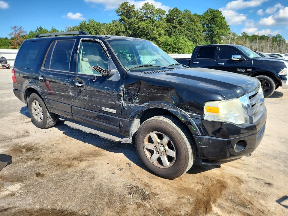 Photo 4 from auction – 2008 FORD EXPEDITION with VIN 1FMFU16588LA09915
