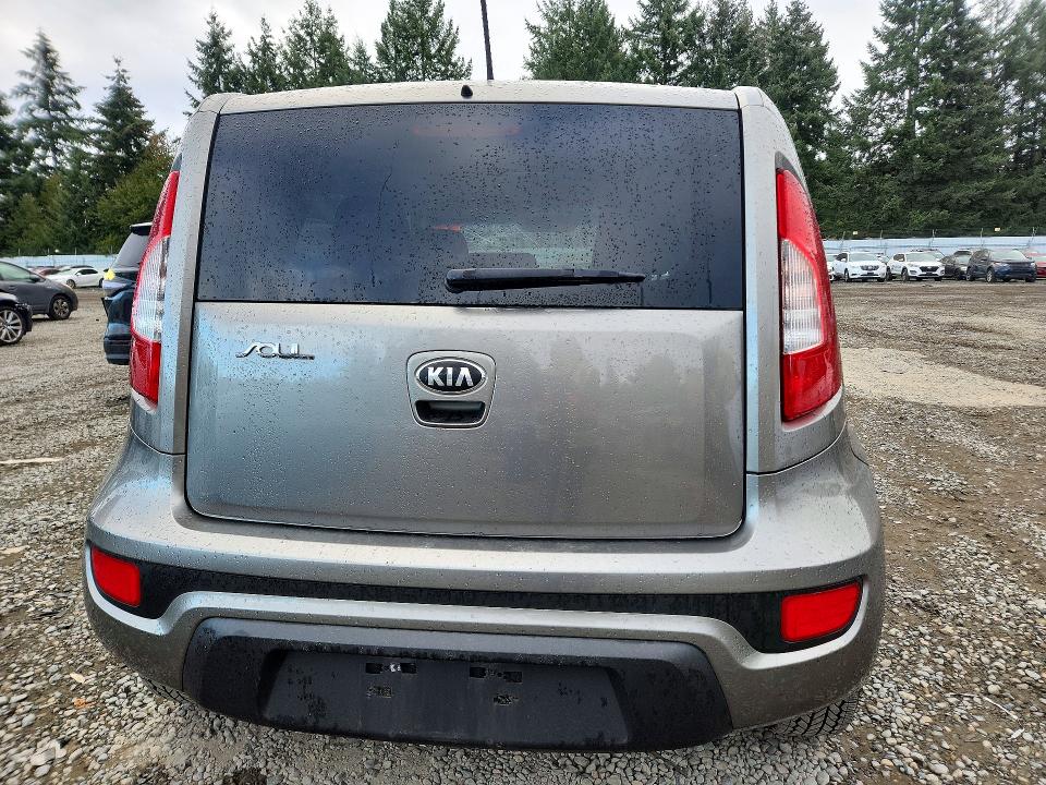 Photo 6 from auction – 2013 KIA SOUL with VIN KNDJT2A58D7621890