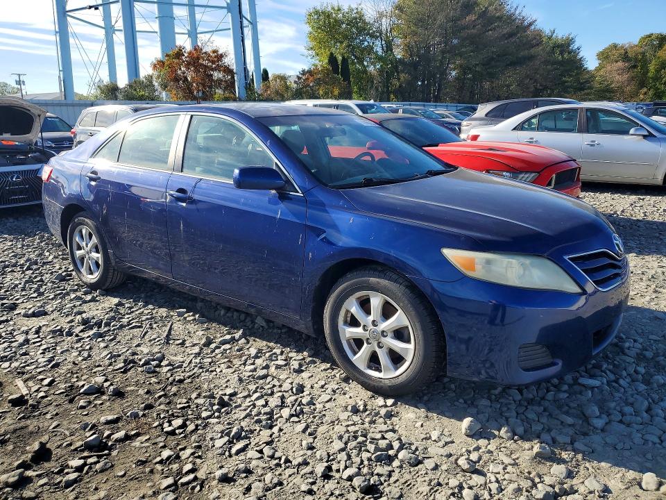 Photo 4 from auction – 2011 TOYOTA CAMRY with VIN 4T1BF3EK5BU597690