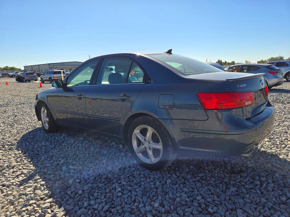 Снимка 2 от търг – 2009 HYUNDAI SONATA с VIN 5NPEU46F39H437987