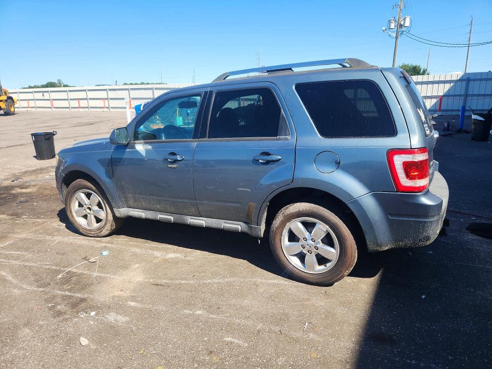 Photo 2 from auction – 2012 FORD ESCAPE with VIN 1FMCU0E70CKB09957