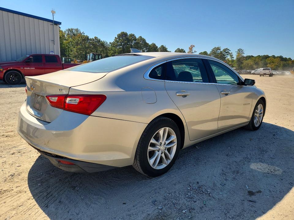 Photo 3 from auction – 2016 CHEVROLET MALIBU with VIN 1G1ZE5ST6GF316600